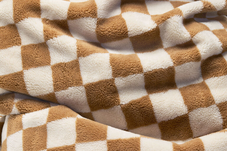 Original Slim Teddy Chess Beanbag - Image 4
