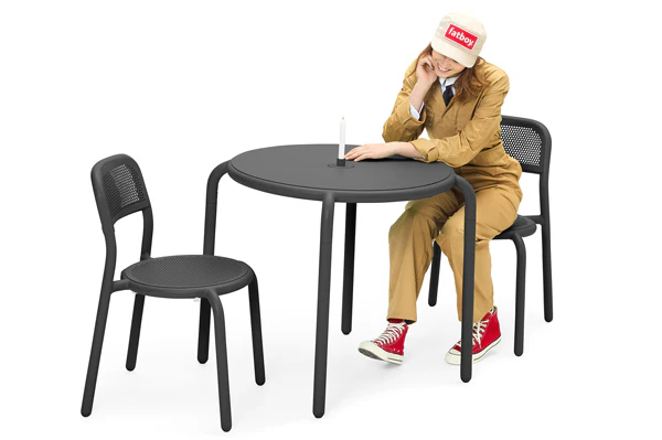Toni Bistreau Outdoor Table - Image 9